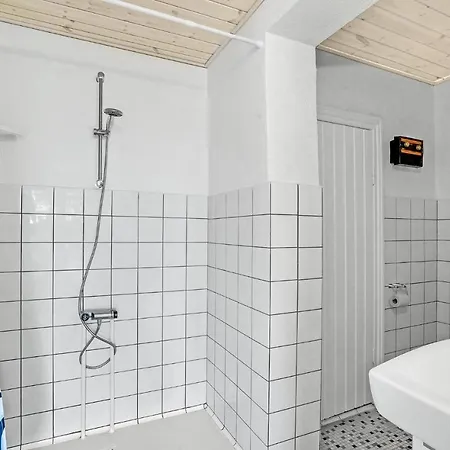 Gorgeous In With Wifi בית נופש